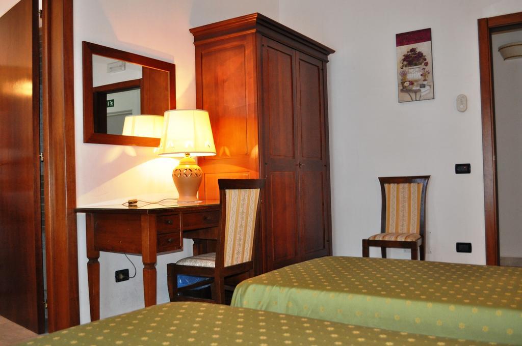 Griko Country Hotel Lecce Kültér fotó